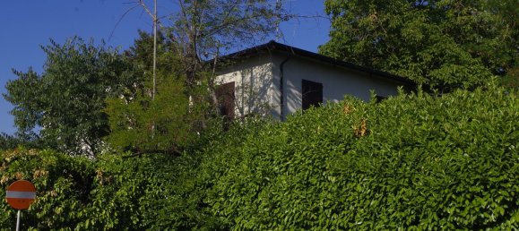 12 chambres Villa à Carpi, Italy No. 327418 3