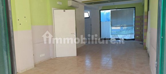 2 rooms Commercial property in Bucchianico, Italy No. 100815 10