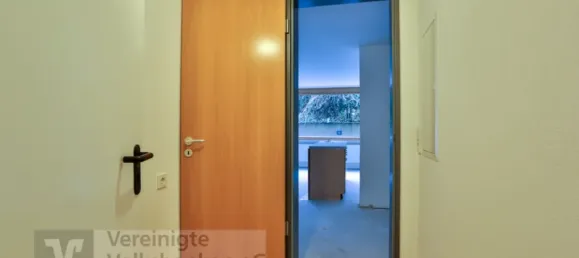 17 bedrooms Building in Reutlingen, Germany No. 66138 43