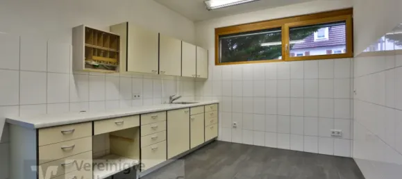 17 bedrooms Building in Reutlingen, Germany No. 66138 13