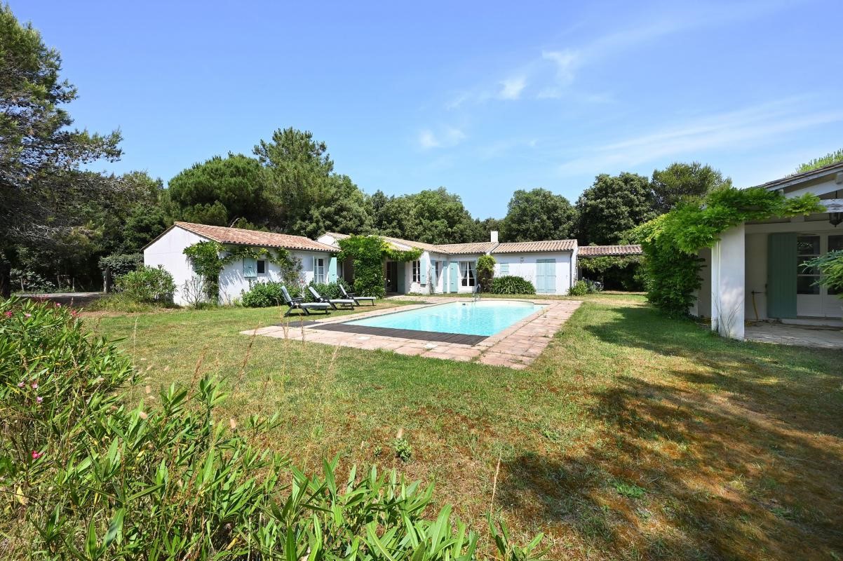 8 chambres Maison à Les Portes-en-Ré, France No. 346258