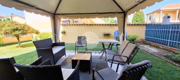 2 غرف نوم فيلا في Mesero, Italy رقم 356615 4