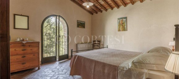 Villa de 5 dormitorios en Bucine, Italy No. 268117 25