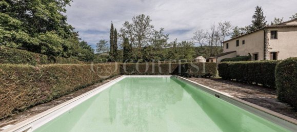 Villa de 5 dormitorios en Bucine, Italy No. 268117 2