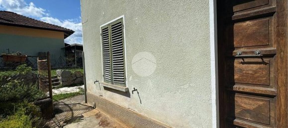 4 bedrooms House in Piatto, Italy No. 273179 9