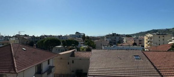 3-Zimmer Penthouse in Alba Adriatica, Italy, Nr. 110649 3