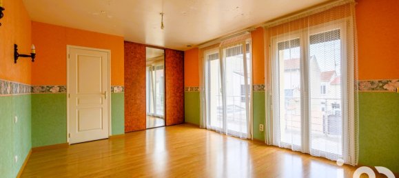 Casa de 3 dormitorios en Reims, France No. 73814 21