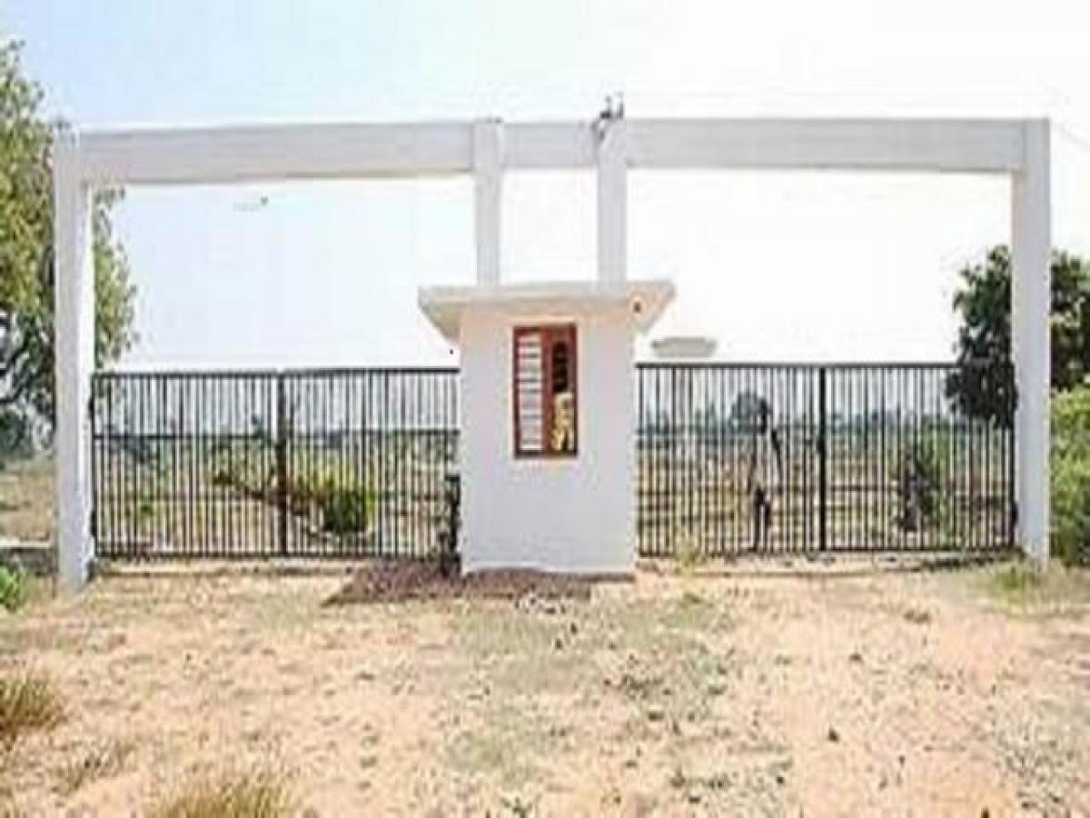  Land in Hyderabad, India No. 34048