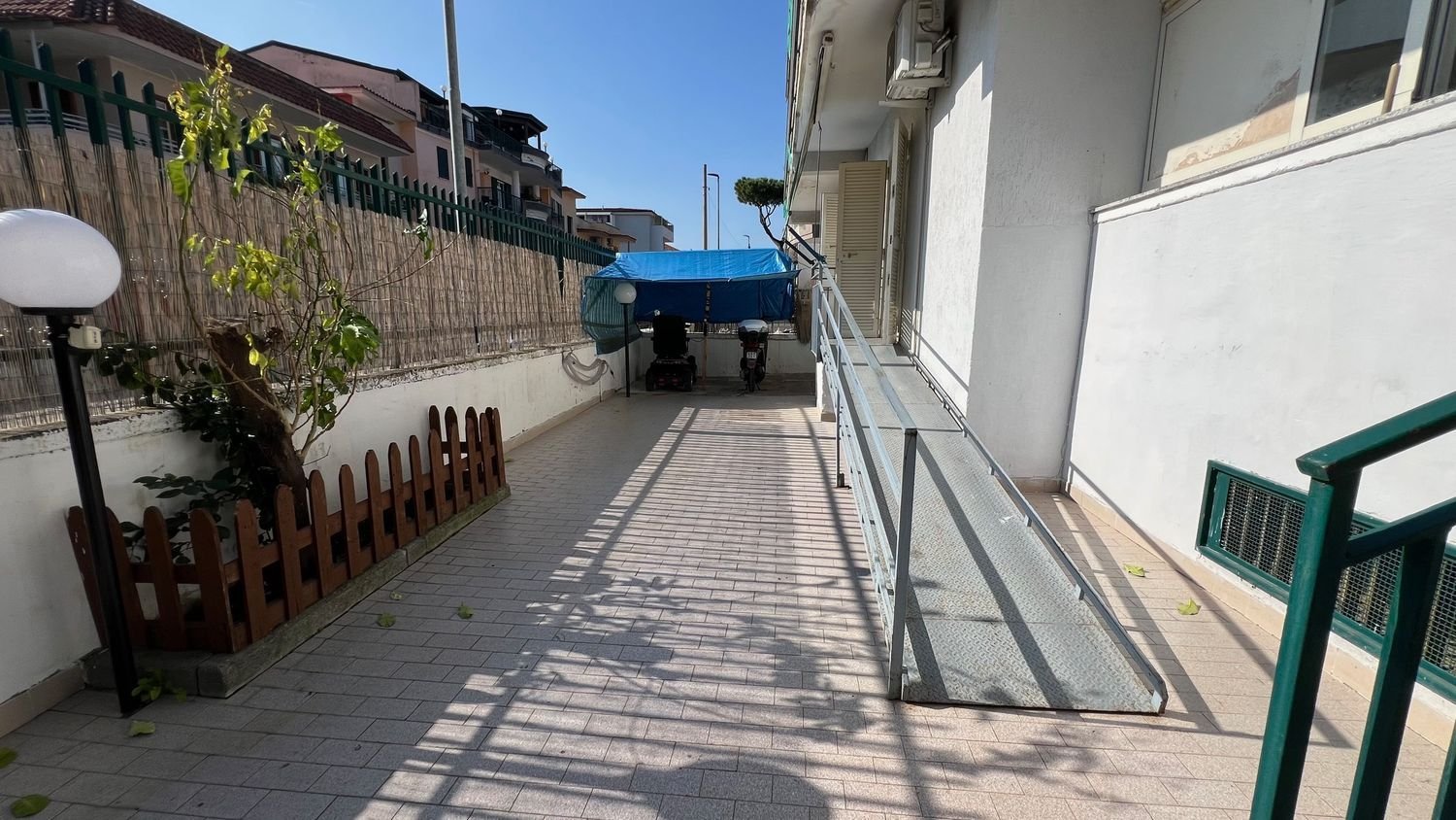 3 rooms Apartment in Giugliano in Campania, Italy No. 90166