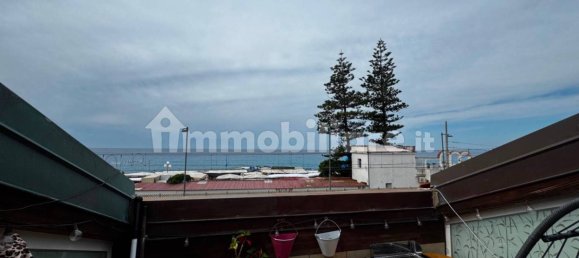 4 Schlafzimmer Wohnung in Bordighera, Italy, Nr. 293888 2