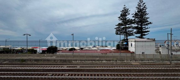 4 Schlafzimmer Wohnung in Bordighera, Italy, Nr. 293888 3