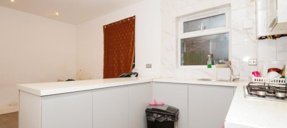 Maisonette de 2 dormitorios en Harrow, United Kingdom No. 6368 8