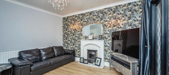 3 bedrooms House in Rochester, United Kingdom No. 10569 8