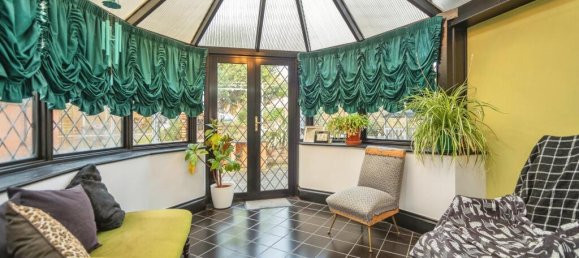 3 bedrooms House in Rochester, United Kingdom No. 10569 23