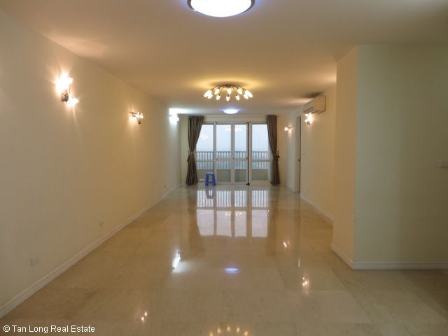 3 Schlafzimmer Wohnung in Tay Ho, Vietnam, Nr. 4928