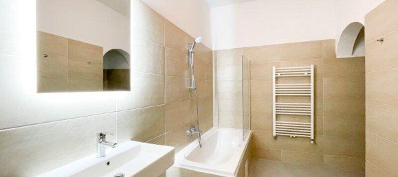 Studio in Vienna, Austria No. 182399 9