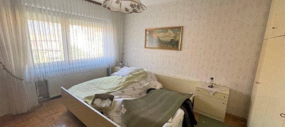 Здание с 7 комнатами в Кассель, Германия № 262778 12