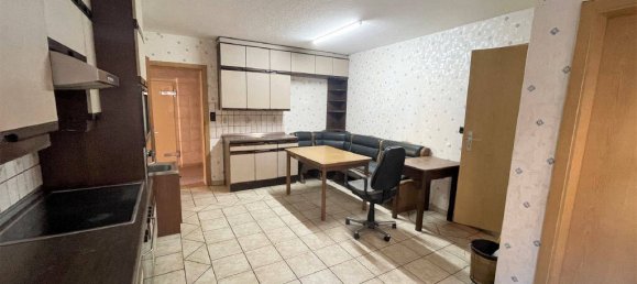 Здание с 7 комнатами в Кассель, Германия № 262778 6