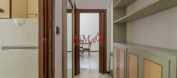 2 bedrooms Apartment in Milan, Italy No. 360513 12