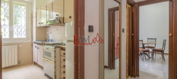 2 bedrooms Apartment in Milan, Italy No. 360513 13