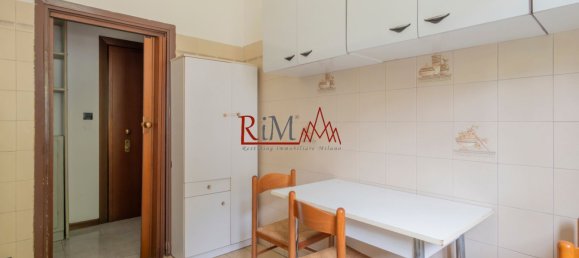 2 bedrooms Apartment in Milan, Italy No. 360513 18