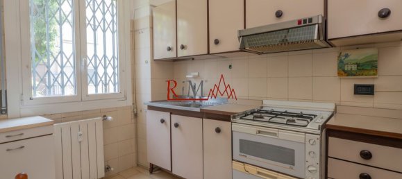 2 bedrooms Apartment in Milan, Italy No. 360513 16