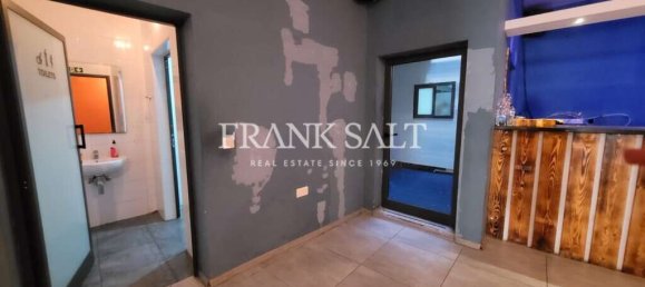 2 bedrooms Maisonette in Xaghra, Malta No. 998 5