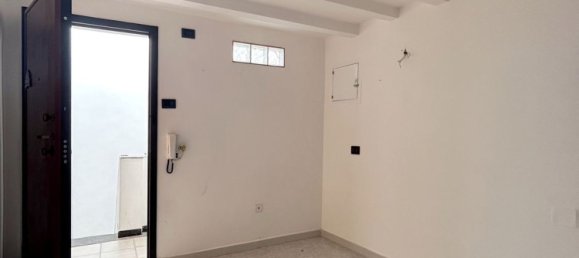 3-Zimmer Doppelhaus in Livorno, Italy, Nr. 306900 3