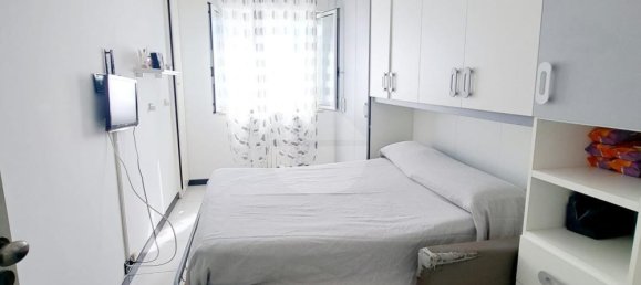 3 rooms Apartment in Bari, Italy No. 296442 7