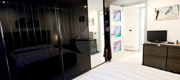 3 rooms Apartment in Bari, Italy No. 296442 6