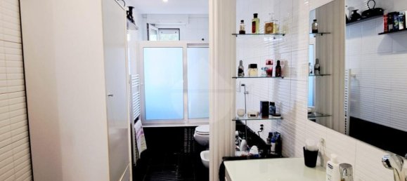 3 rooms Apartment in Bari, Italy No. 296442 15