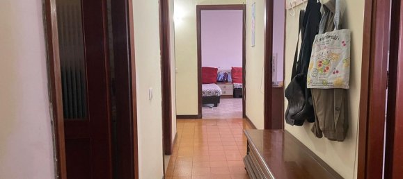 5 rooms Apartment in Cisterna di Latina, Italy No. 206765 4