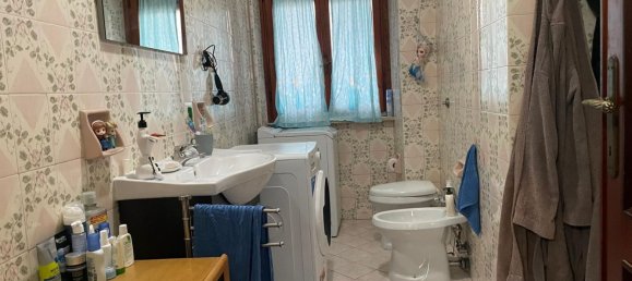 5 rooms Apartment in Cisterna di Latina, Italy No. 206765 10