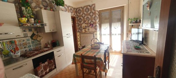 12-salle Villa à Torricella Sicura, Italy No. 159343 10