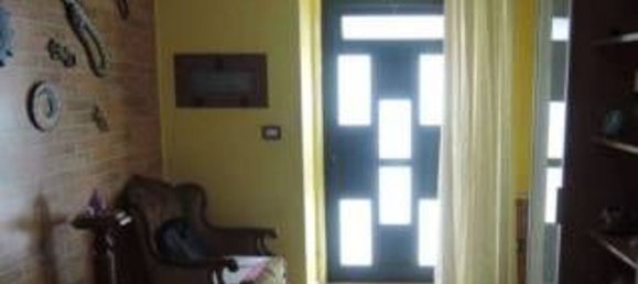 Casa de 4 divisões em Messina, Italy N.º 37117 27