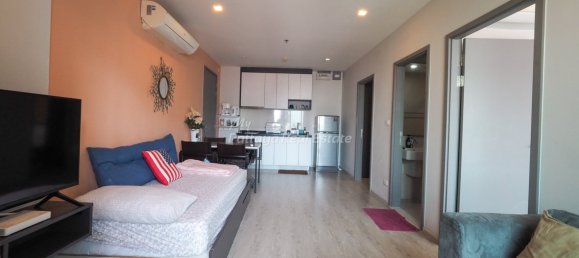 2 bedrooms Condo in Pattaya, Thailand No. 24614 6