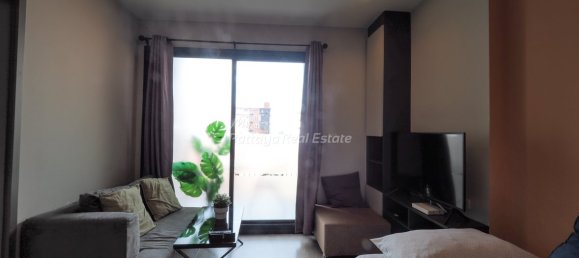 2 bedrooms Condo in Pattaya, Thailand No. 24614 4