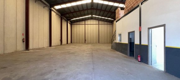 Склад 657м² в Гранада, Испания № 151230 2