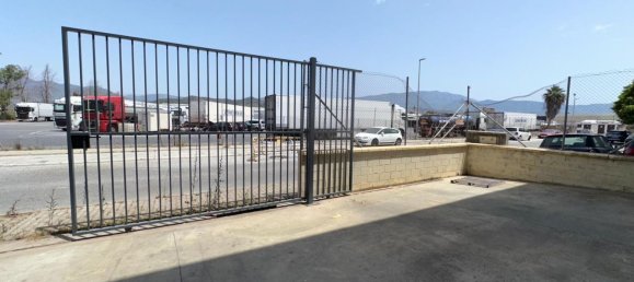 Склад 657м² в Гранада, Испания № 151230 11