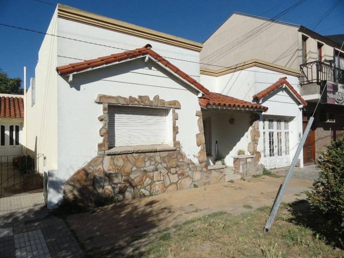 3 bedrooms House in Buenos Aires, Argentina No. 79253