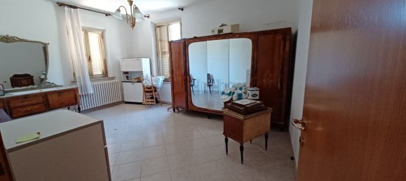 4-Zimmer Wohnung in Urbino, Italy, Nr. 215576 20