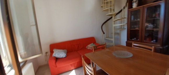 4-Zimmer Wohnung in Urbino, Italy, Nr. 215576 8