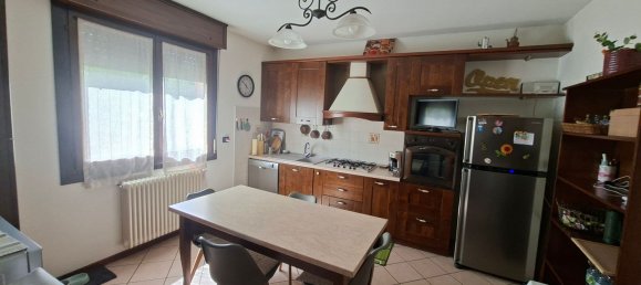 5 Schlafzimmer Doppelhaus in Salsomaggiore Terme, Italy, Nr. 340857 10