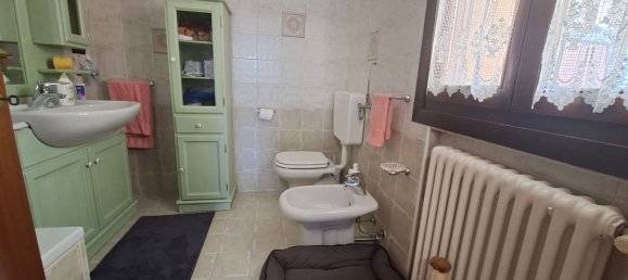 5 Schlafzimmer Doppelhaus in Salsomaggiore Terme, Italy, Nr. 340857 29