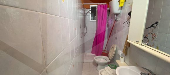 1غرفة عقار تجاري في Bari, Italy رقم 33830 12