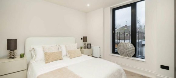 2 bedrooms Apartment in Acton, United Kingdom No. 10010 7