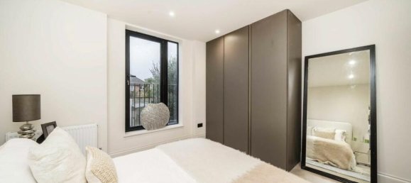 2 bedrooms Apartment in Acton, United Kingdom No. 10010 8