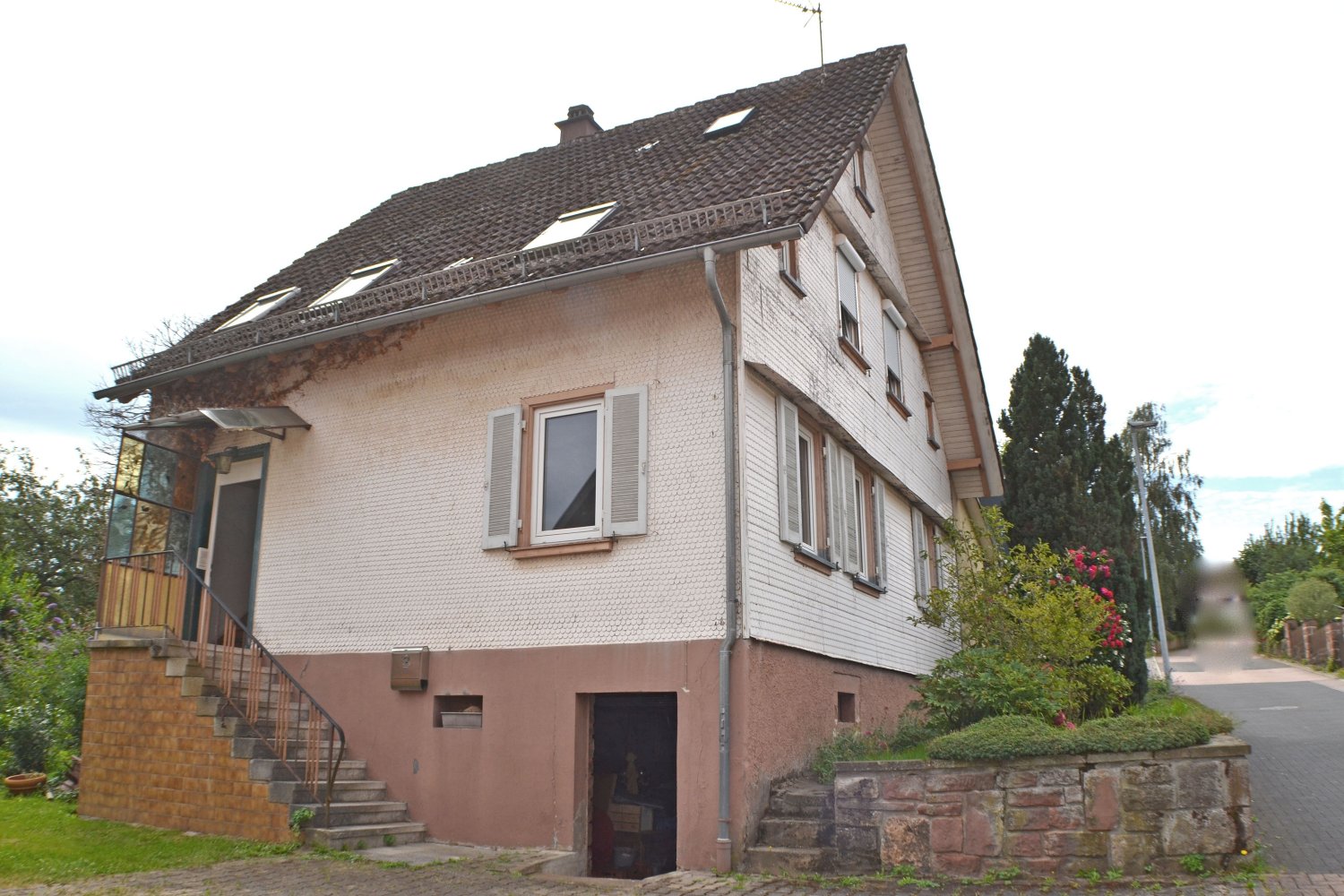 4-salle Maison de ville à Enzkreis, Germany No. 45435