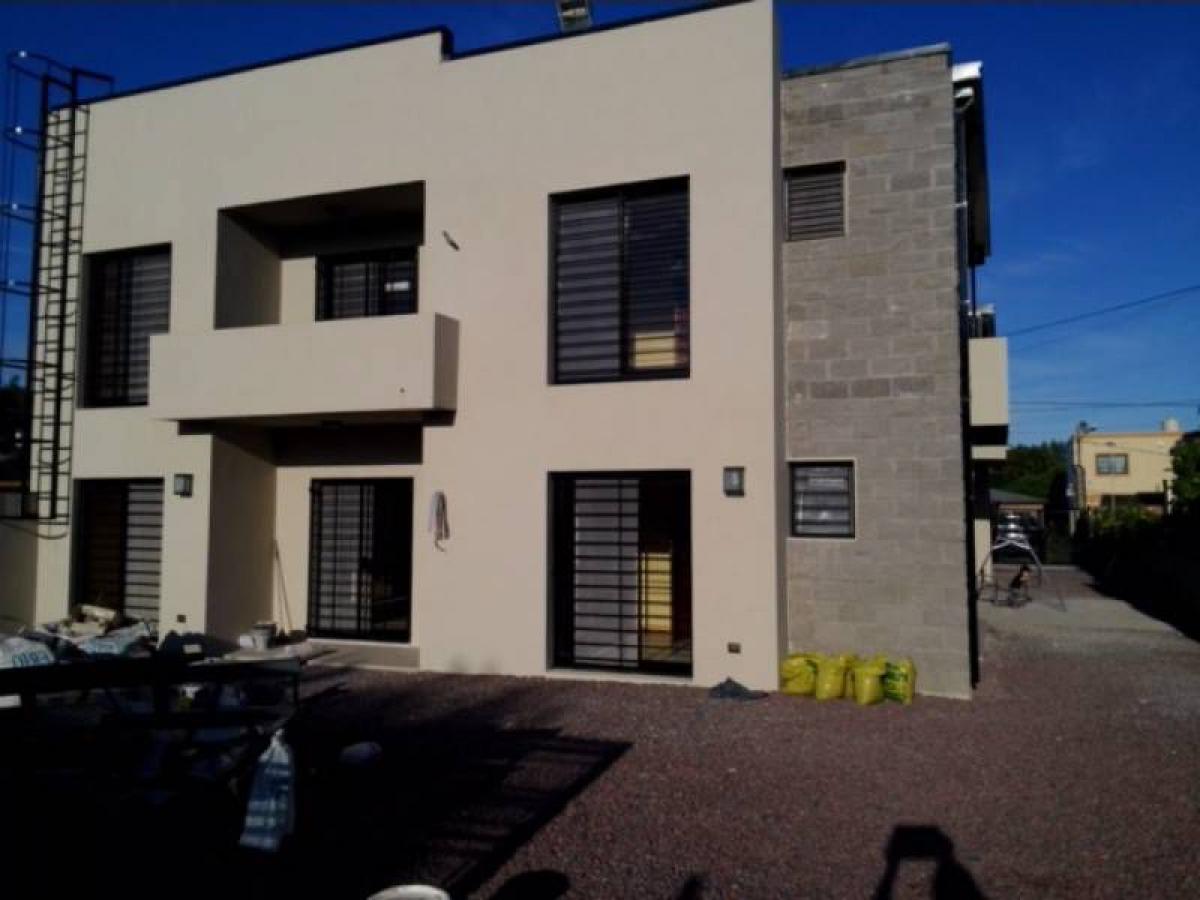 Studio in Pilar, Argentina No. 56568