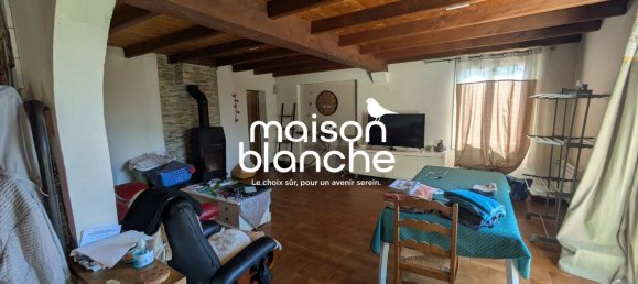 3 bedrooms House in Saint-Benoist-sur-Mer, France No. 299942 5